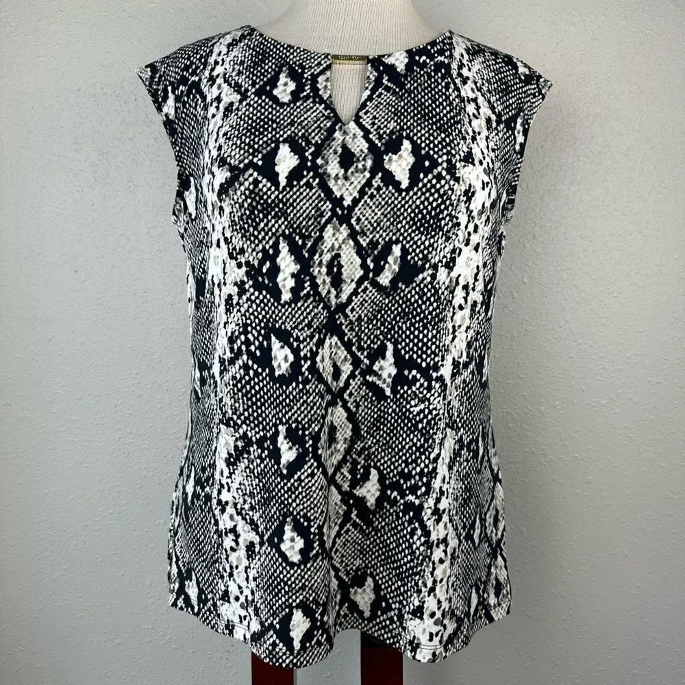 NWT Calvin Klein Women’s Tank Top
